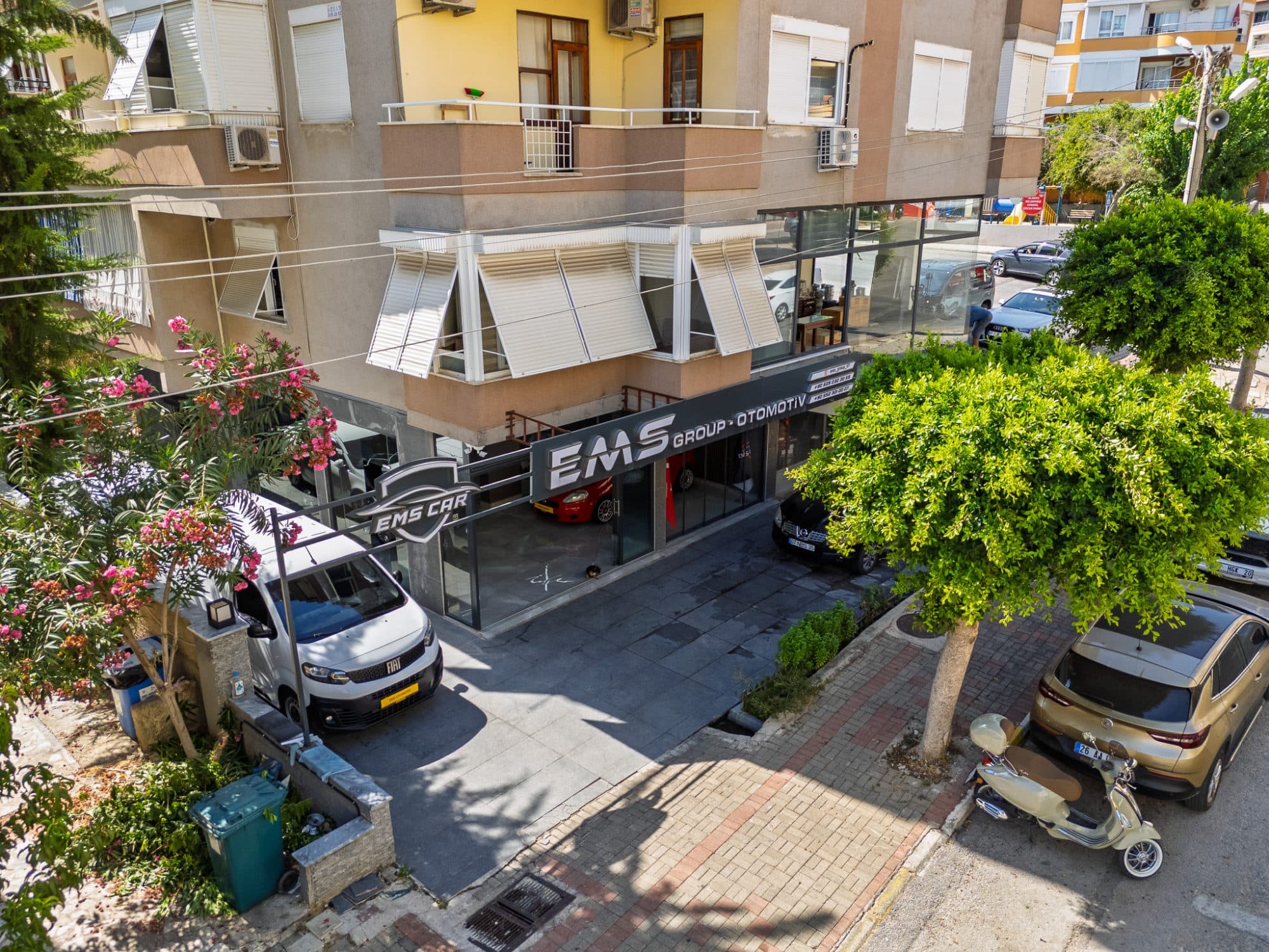 ALANYA 8. NOTER KARŞISINDA SATILIK DÜKKAN