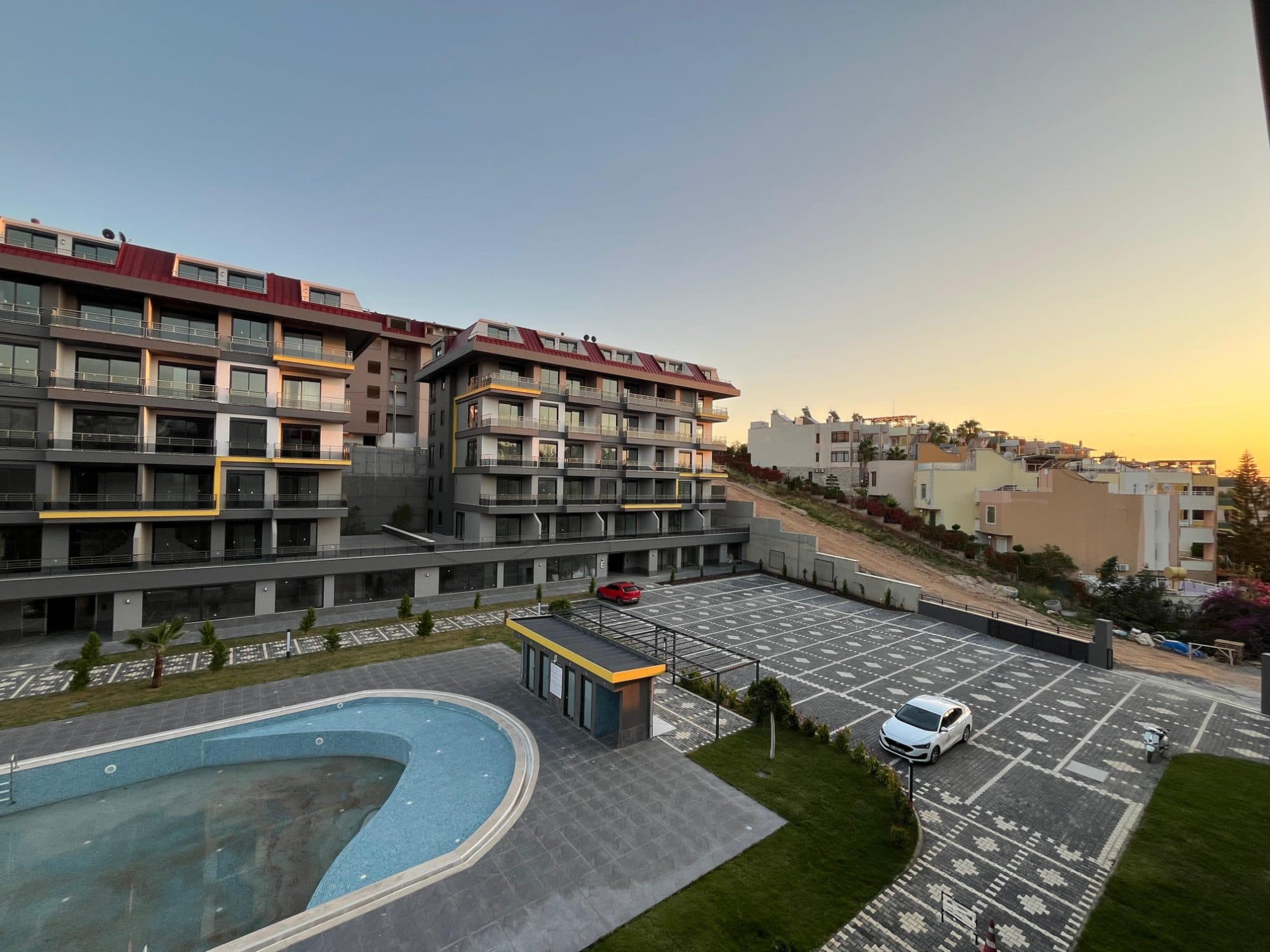 KESTEL BOTANİC GARDEN SİTESİNDE 1+1 DAİRE